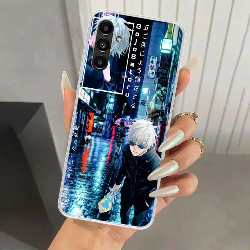 Coque Samsung Jujutsu Kaisen Gojo Rue de Nuit, motif manga urbain avec personnage blanc.