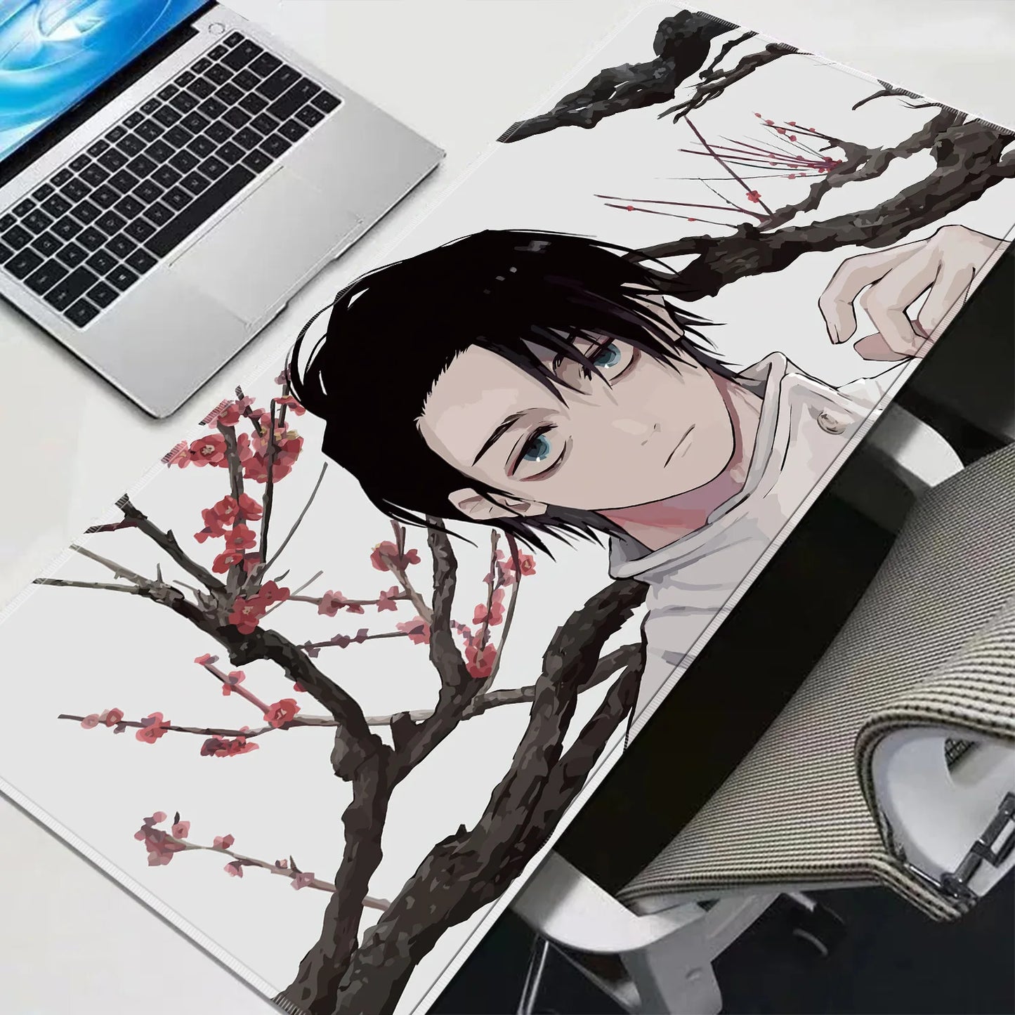 Tapis de souris Jujutsu Kaisen Yuta Prunier Encre : rectangulaire encre, visuel Yuta avec portrait et fleurs rouges sur branche