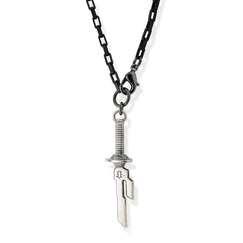 Collier à chaîne noire, pendentif lance argentée avec pointe et anneau de fixation