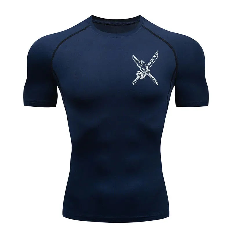 T-shirt de compression bleu marine avec motif croix d’épées blanches et liserés contrastés
