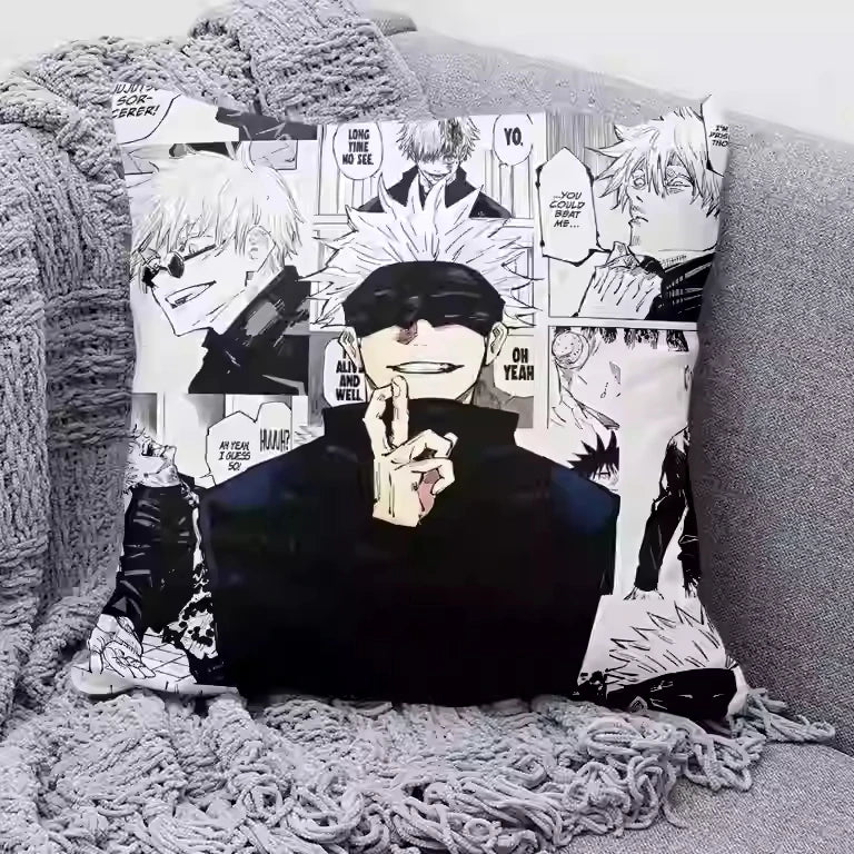 Coussin Jujutsu Kaisen Gojo Planches Bulles Anglaises : à housse noir et blanc avec personnage anime Gojo