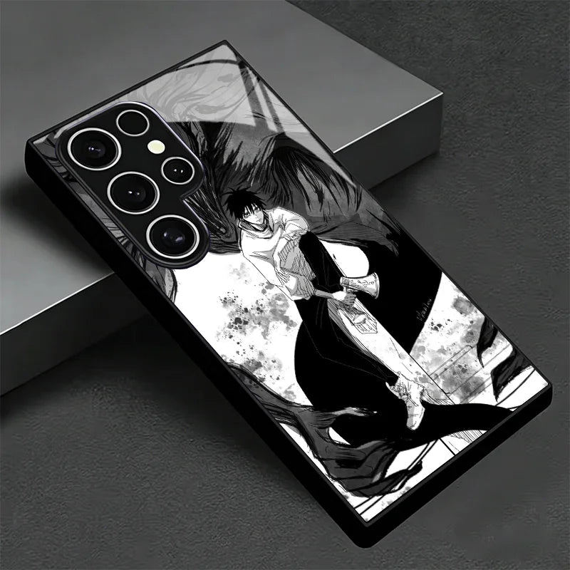 Coque Samsung noire Jujutsu Kaisen avec illustration Yuta en noir et blanc et contours brillants